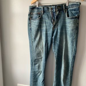 Lucky Brand 410 Athletic Fit jeans